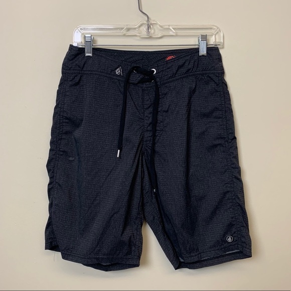 Volcom Shorts Size 28 - Picture 2 of 13